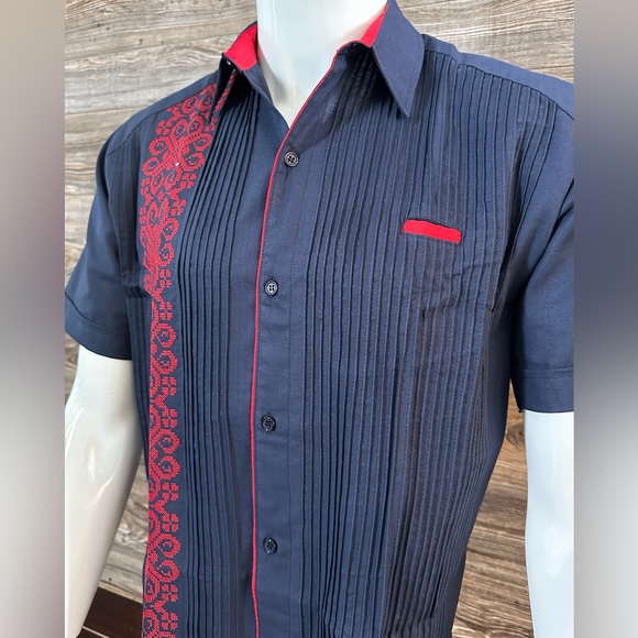 Casanova Mexican Guayabera Casual Shirt Navy Blue Short Sleeve Red Embroidery - Picture 2 of 11